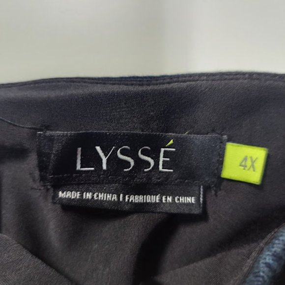 NWT LYSSE Womens Plus Size  Indigo Capri Pants Stretchy Lightweight Denim Style - Picture 2 of 15